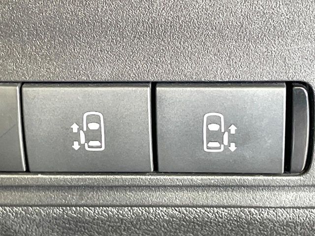 NISSAN SERENA  WG 2023