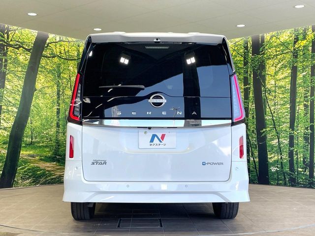 NISSAN SERENA  WG 2023