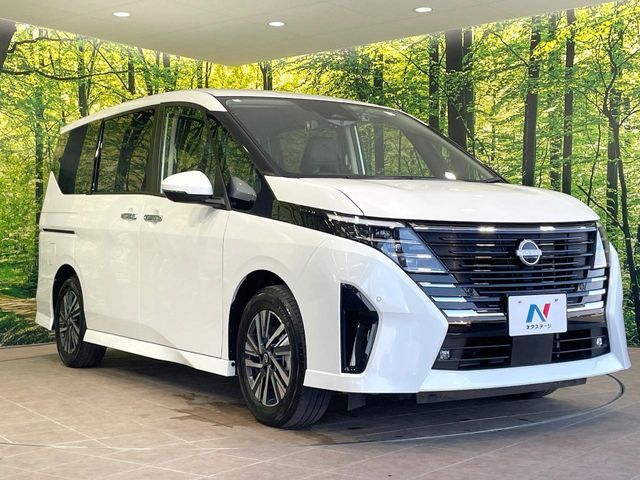 NISSAN SERENA  WG 2023