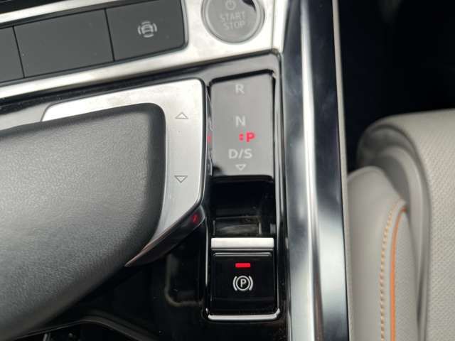 AUDI AUDI e-tron 2021