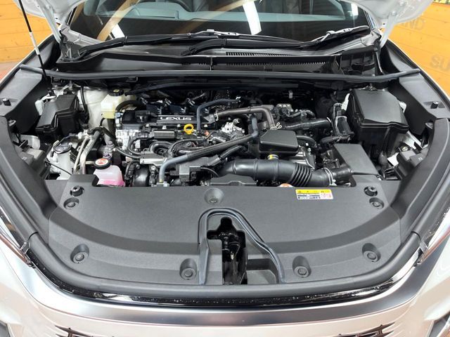 TOYOTA LEXUS LBX 2024