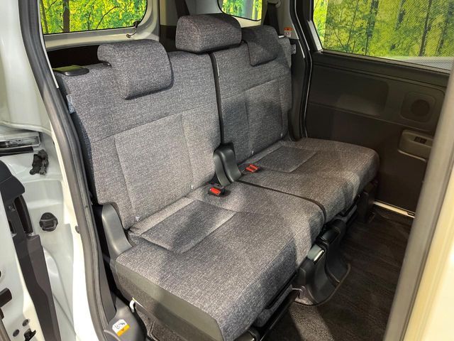 TOYOTA SIENTA HYBRID 2022