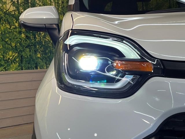 TOYOTA SIENTA HYBRID 2022