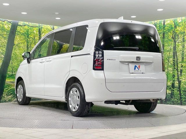 HONDA FREED 4WD 2024