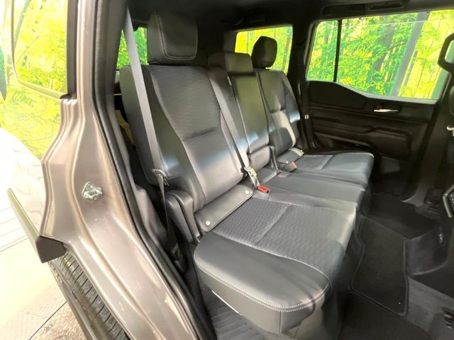 TOYOTA LANDCRUISER 250 2024