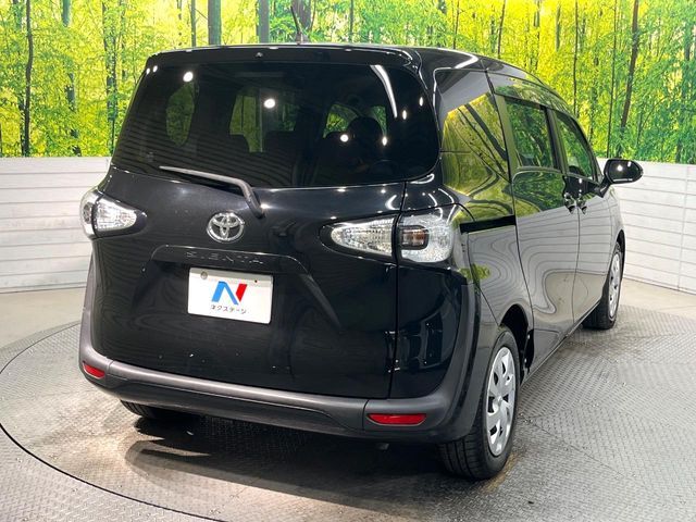 TOYOTA SIENTA 2015