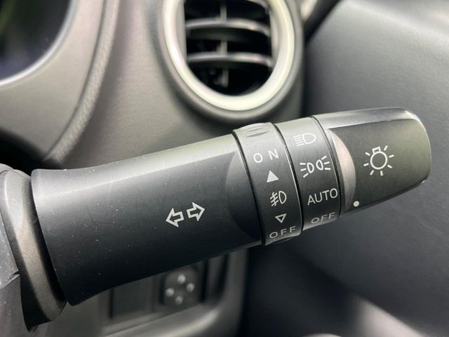 MITSUBISHI eK custom 2013