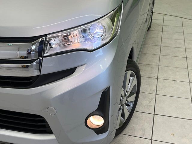 MITSUBISHI eK custom 2013