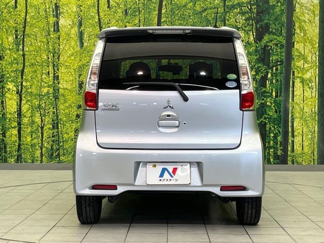 MITSUBISHI eK custom 2013