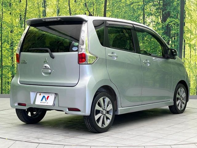 MITSUBISHI eK custom 2013