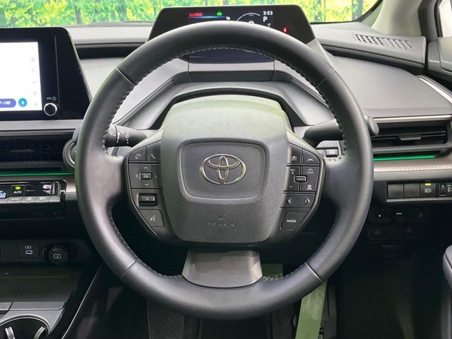 TOYOTA PRIUS 2023