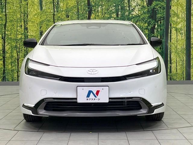 TOYOTA PRIUS 2023