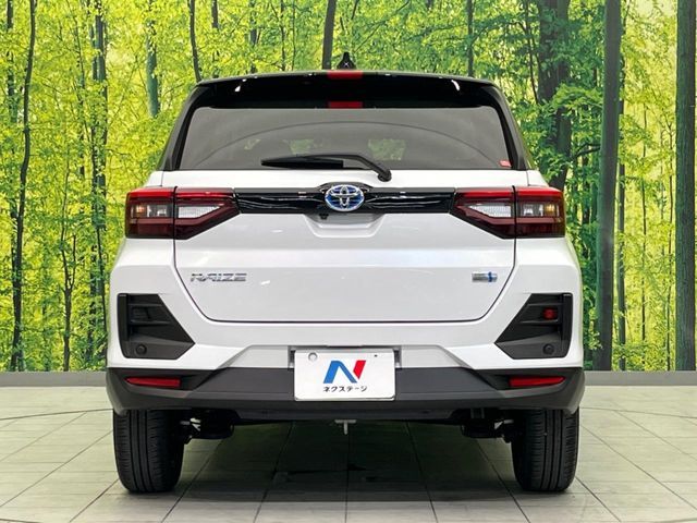 TOYOTA RAIZE HYBRID 2022