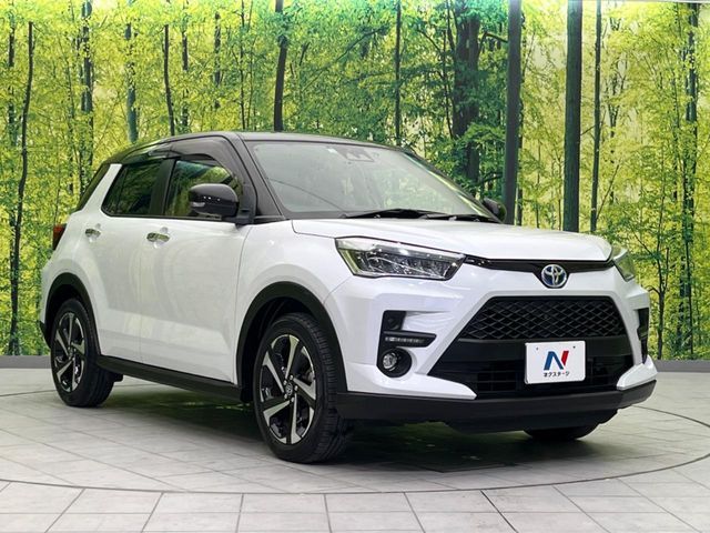 TOYOTA RAIZE HYBRID 2022