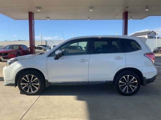 SUBARU FORESTER 2016
