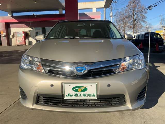 TOYOTA COROLLA AXIO HYBRID 2013