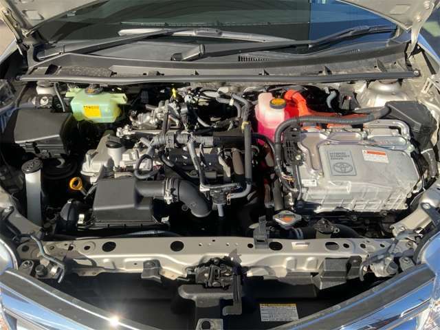 TOYOTA COROLLA AXIO HYBRID 2013