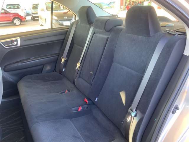 TOYOTA COROLLA AXIO HYBRID 2013