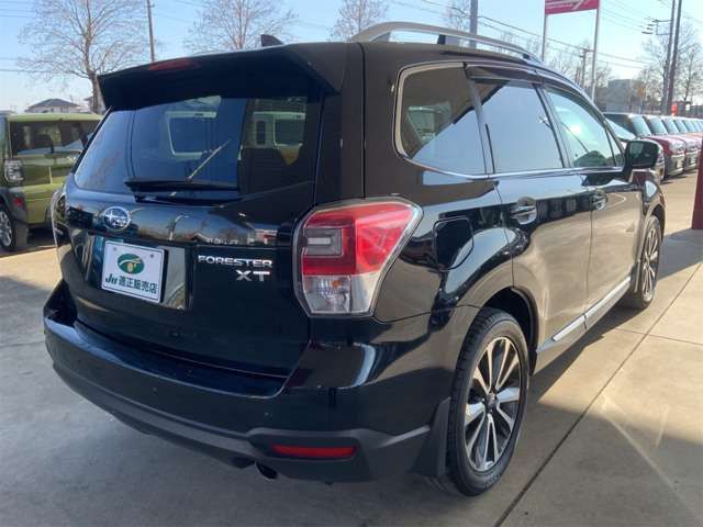 SUBARU FORESTER 2017