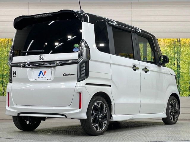 HONDA N BOX CUSTOM 2020