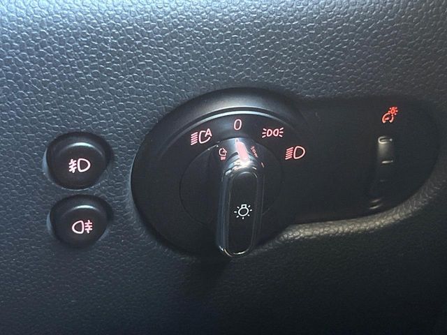 BMW BMW MINI COOPER D 2017