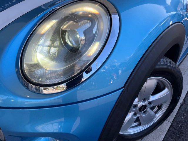 BMW BMW MINI COOPER D 2017