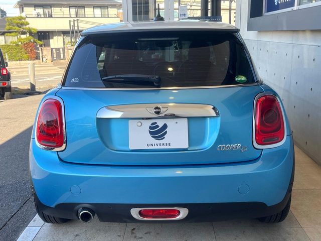 BMW BMW MINI COOPER D 2017
