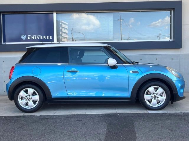 BMW BMW MINI COOPER D 2017