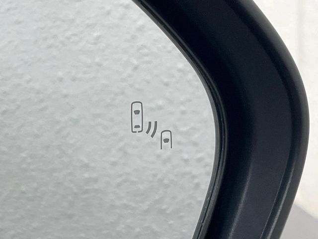 TOYOTA SIENTA HYBRID 2023