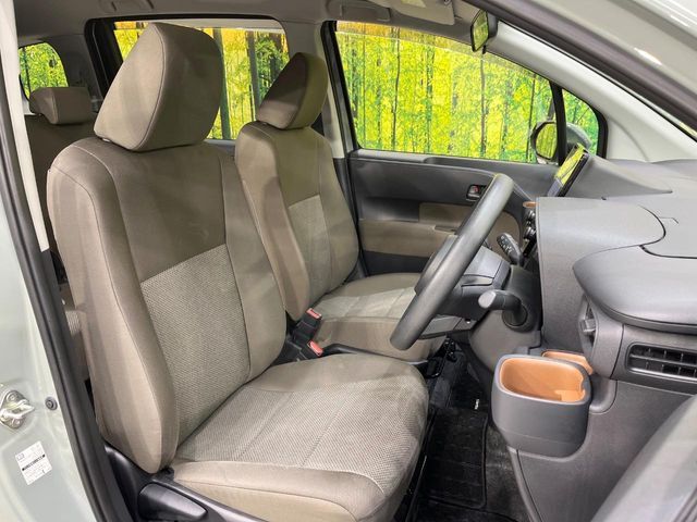 TOYOTA SIENTA HYBRID 2023