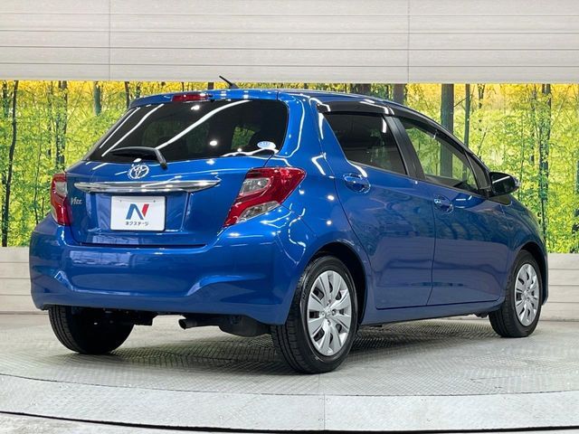 TOYOTA VITZ 2014