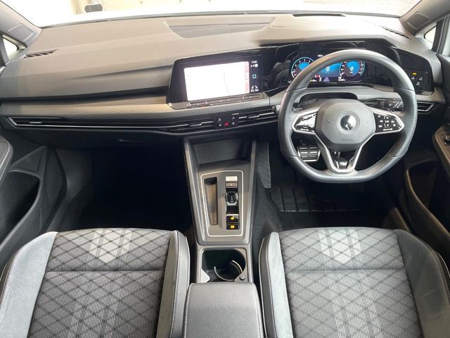 VOLKSWAGEN VOLKSWAGEN GOLF 2021