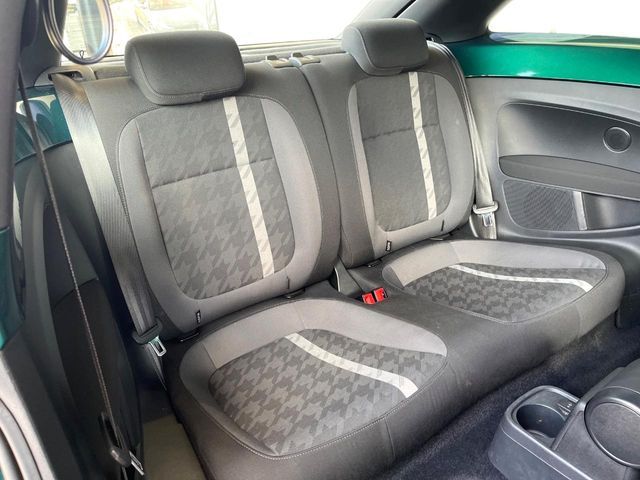 VOLKSWAGEN VOLKSWAGEN The BEETLE 2016