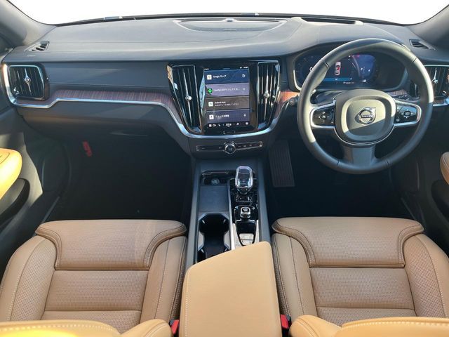 VOLVO VOLVO V60 2025