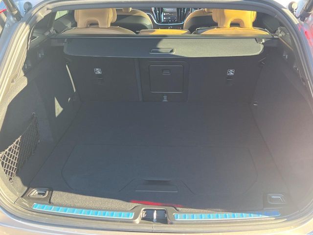 VOLVO VOLVO V60 2025