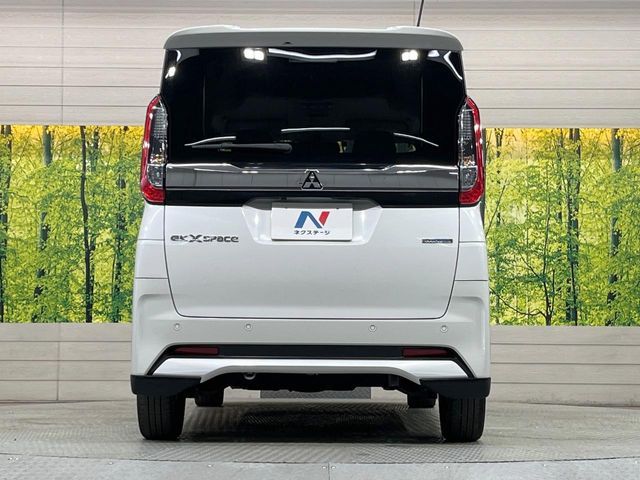 MITSUBISHI ek X SPACE 2022