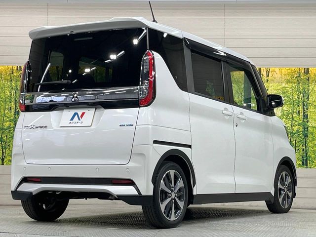 MITSUBISHI ek X SPACE 2022