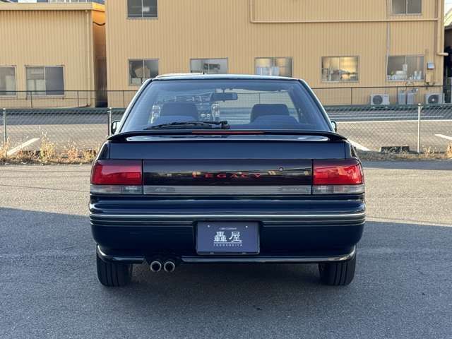 SUBARU LEGACY sedan  4WD 1992