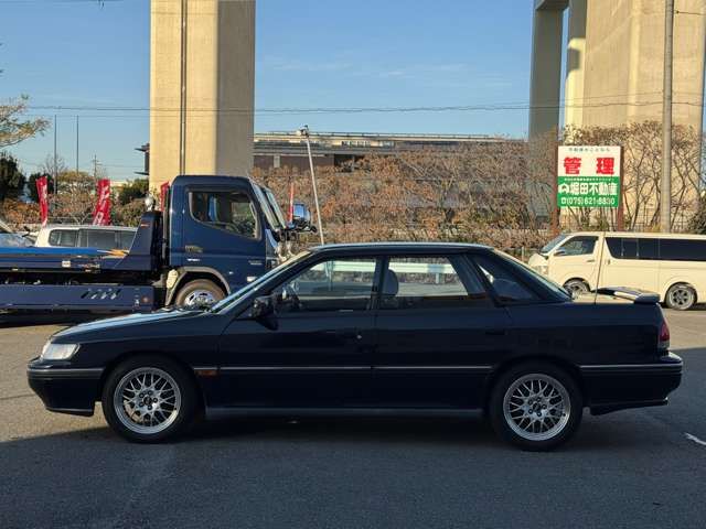 SUBARU LEGACY sedan  4WD 1992