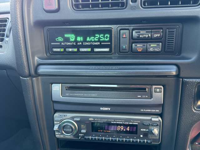 SUBARU LEGACY sedan  4WD 1992