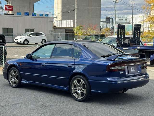 SUBARU LEGACY B4 2000