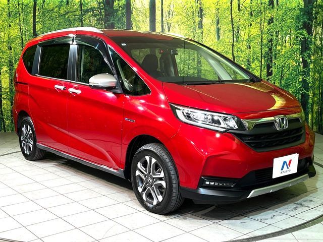 HONDA FREED plus HYBRID 4WD 2022