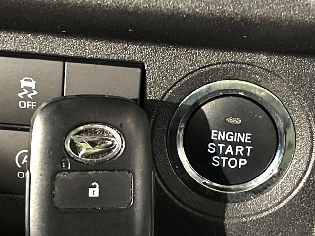 DAIHATSU HIJET truck 4WD 2024