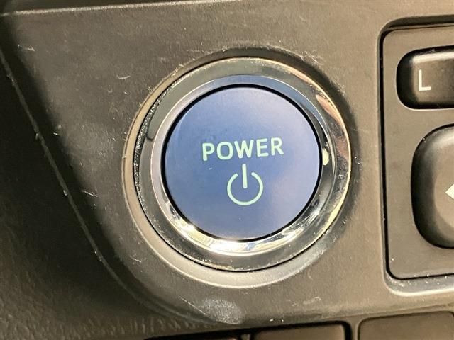 TOYOTA COROLLA FIELDER HYBRID 2015