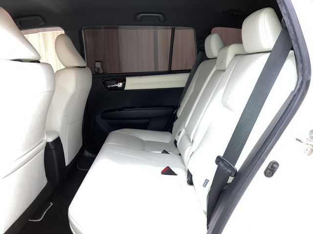 TOYOTA COROLLA FIELDER HYBRID 2015