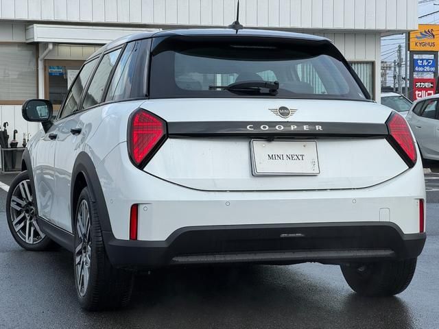 BMW MINI COOPER 5DOOR 2025