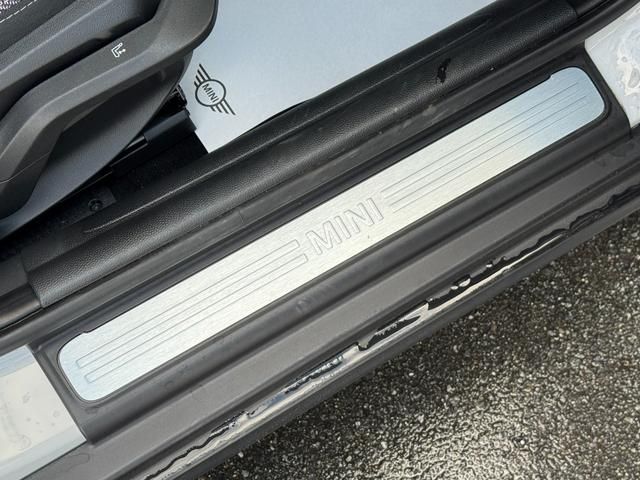 BMW MINI COOPER 5DOOR 2025