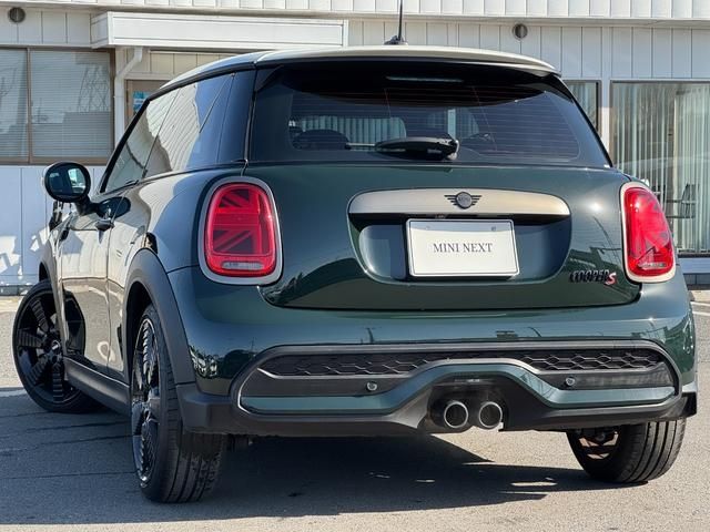 BMW MINI COOPER S 2023