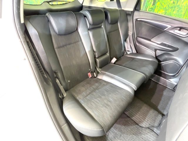 HONDA SHUTTLE HYBRID 2019