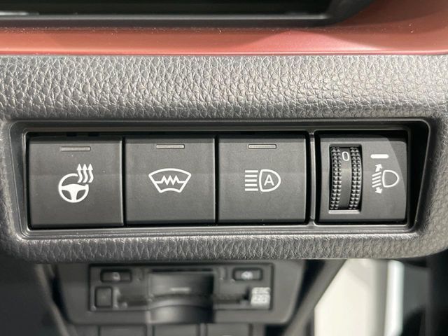 TOYOTA PRIUS 4WD 2023